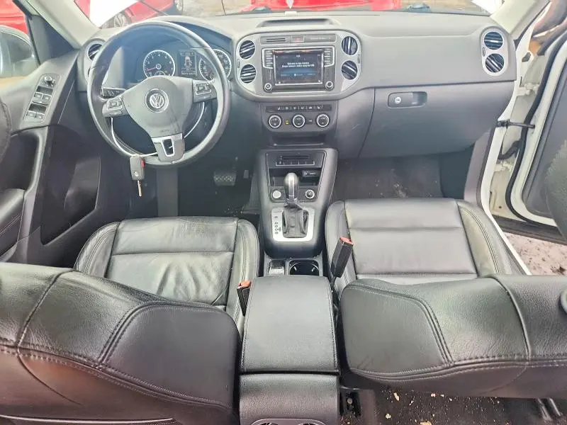 2017 VOLKSWAGEN TIGUAN SPORT  