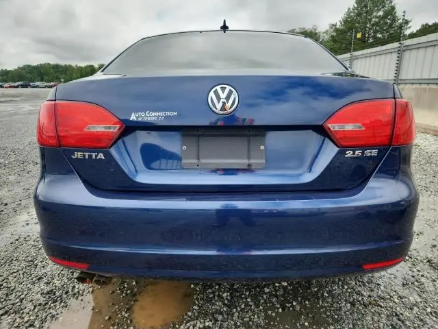 2013 VOLKSWAGEN JETTA SE  