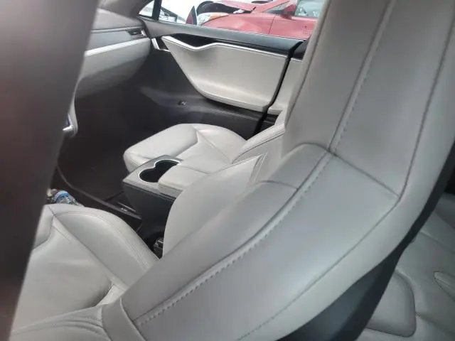 2015 TESLA MODEL S   
