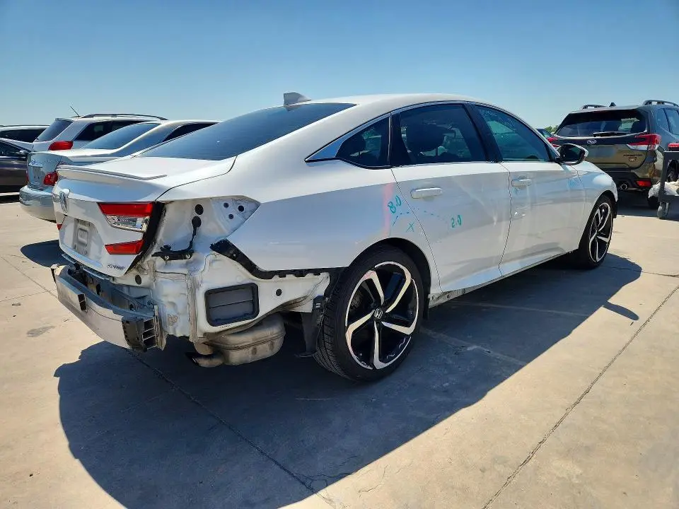 2020 HONDA ACCORD SPORT  