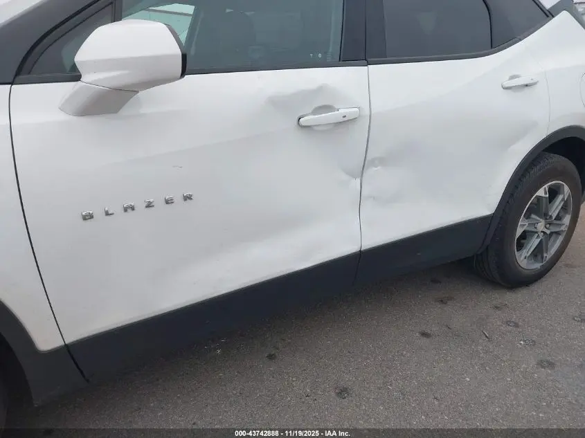 2023 CHEVROLET BLAZER FWD 2LT