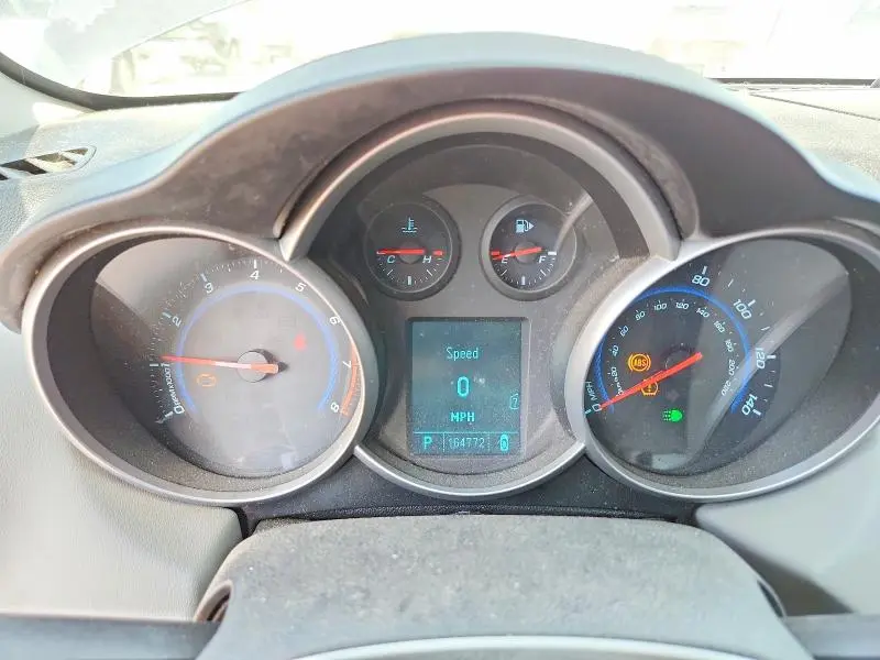 2011 CHEVROLET CRUZE LS  