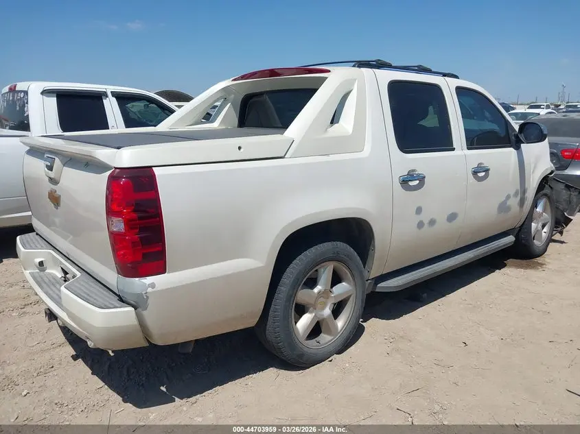 2012 CHEVROLET AVALANCHE 1500 LTZ