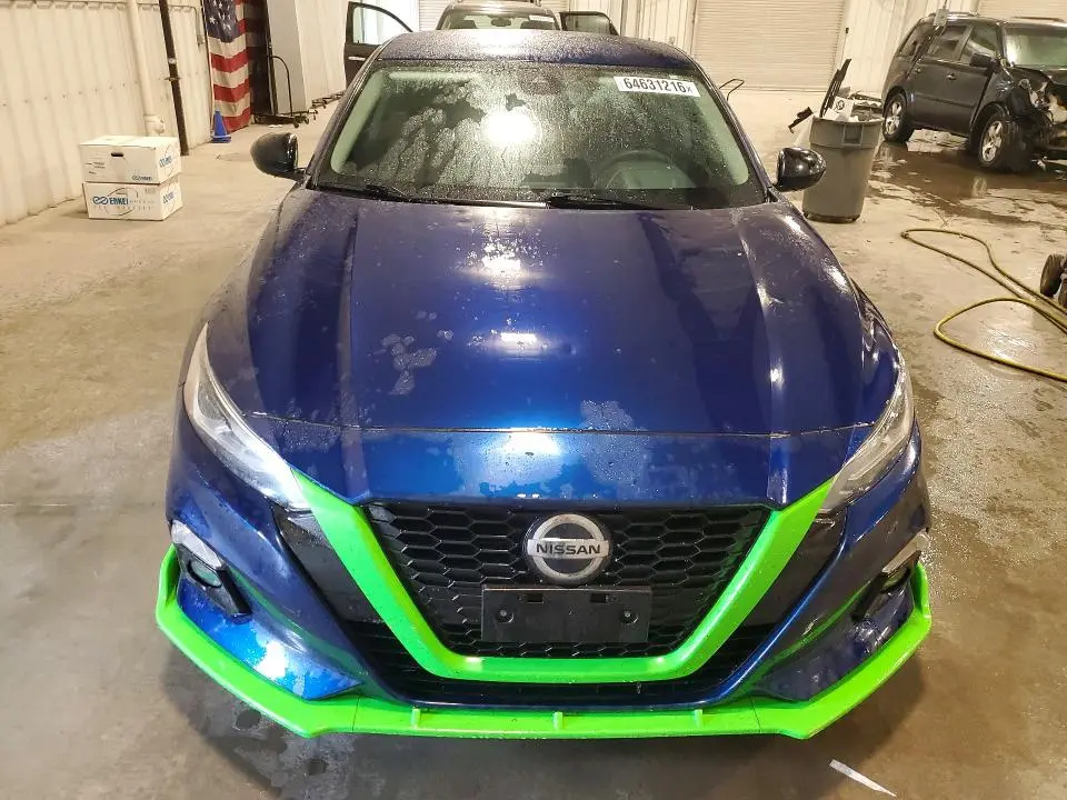 2020 NISSAN ALTIMA SR  