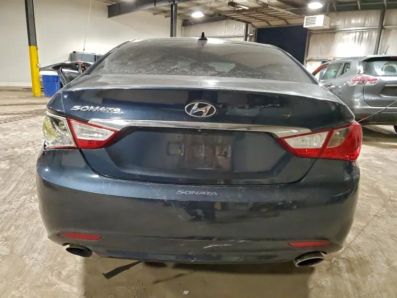 2012 HYUNDAI SONATA SE  