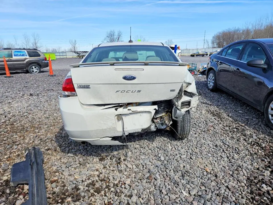 2011 FORD FOCUS   