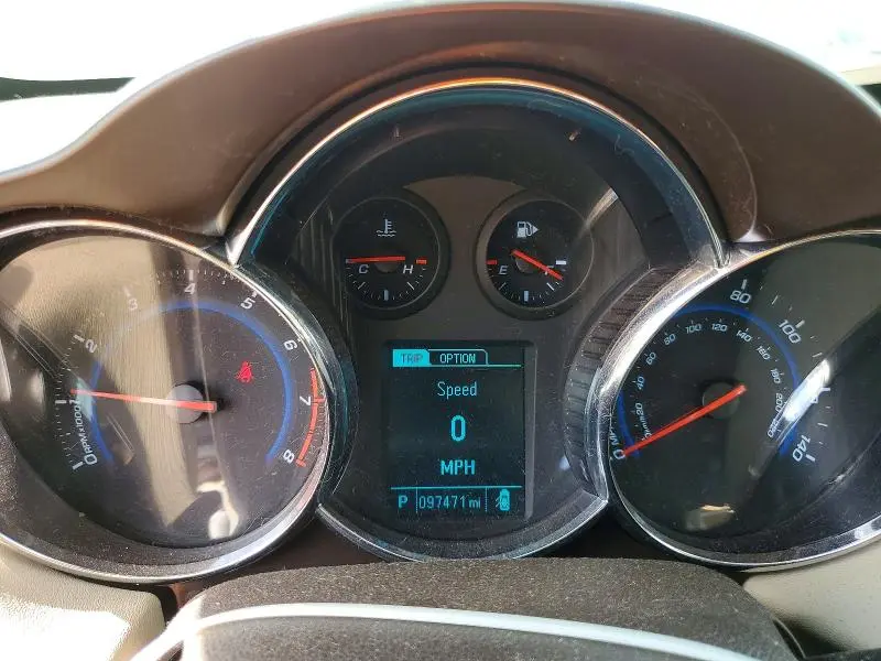 2014 CHEVROLET CRUZE LT  