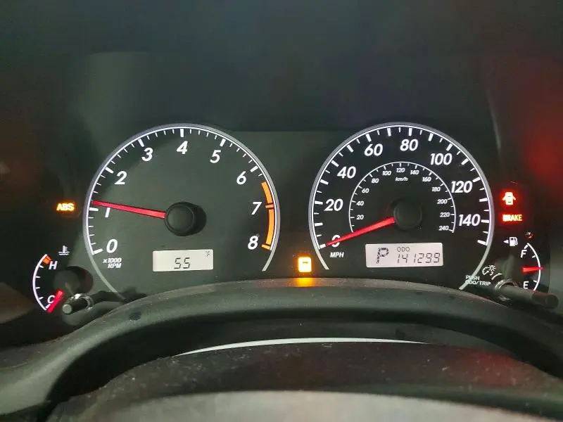 2013 TOYOTA COROLLA LE  