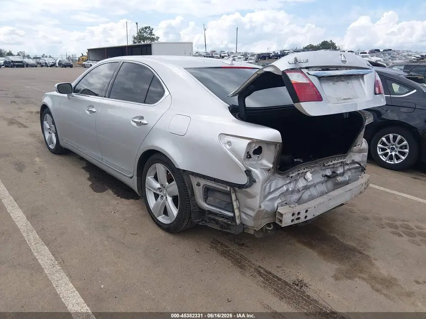 2010 LEXUS LS 460  