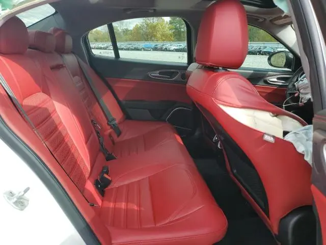 2019 ALFA ROMEO GIULIA TI  