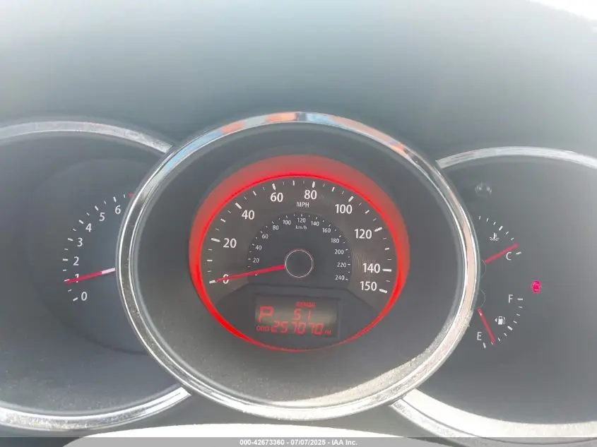 2012 KIA SORENTO SX V6