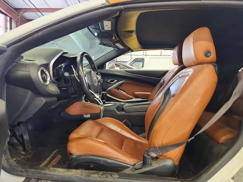 2016 CHEVROLET CAMARO LT  