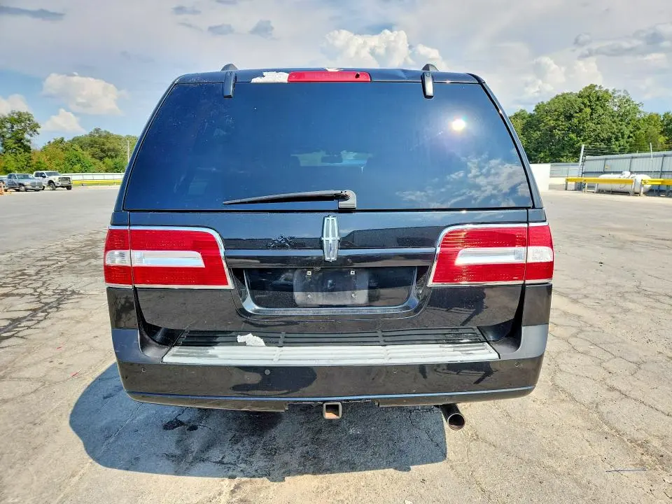 2010 LINCOLN NAVIGATOR L  