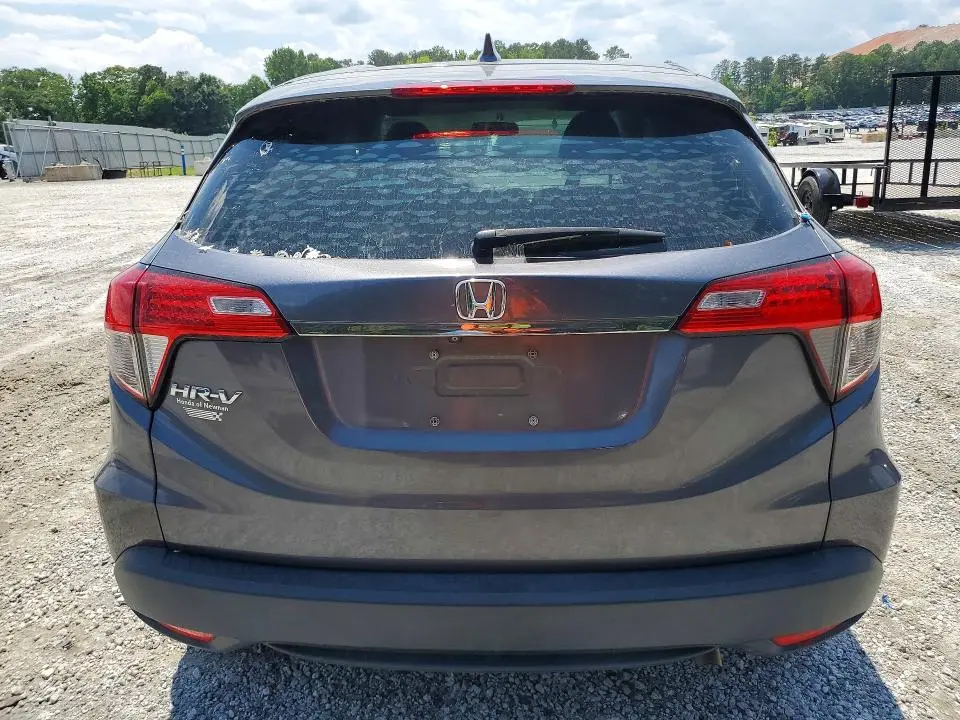 2022 HONDA HR-V LX  