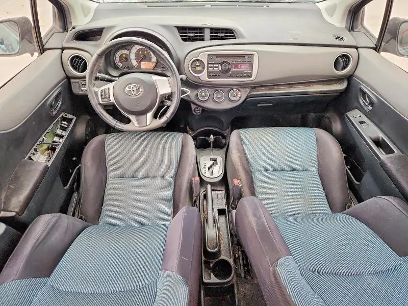 2013 TOYOTA YARIS 5-DOOR L  