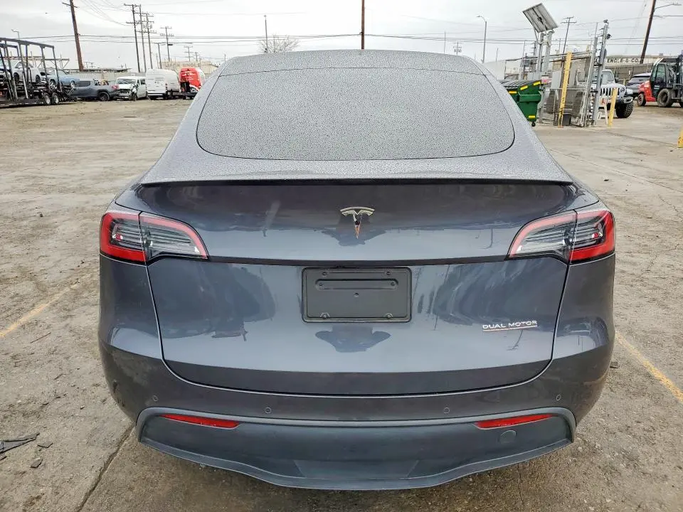 2022 TESLA MODEL Y   