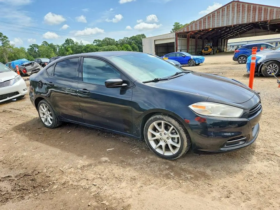 2013 DODGE DART SXT  