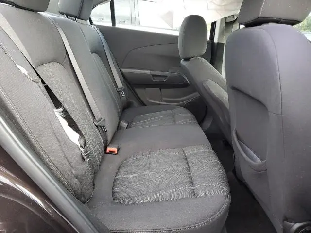 2016 CHEVROLET SONIC LT  