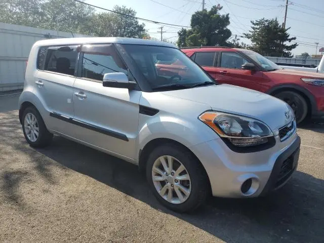2013 KIA SOUL +  