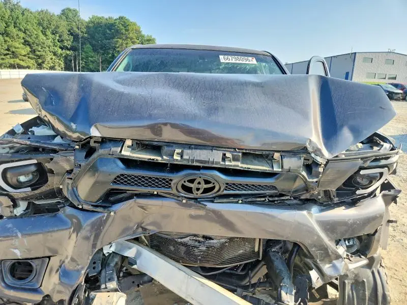 2012 TOYOTA TACOMA V6  