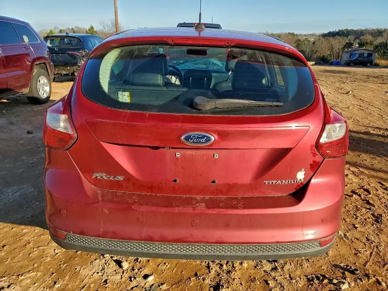 2012 FORD FOCUS TITANIUM  