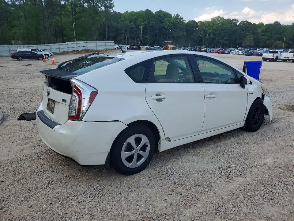 2012 TOYOTA PRIUS TWO  