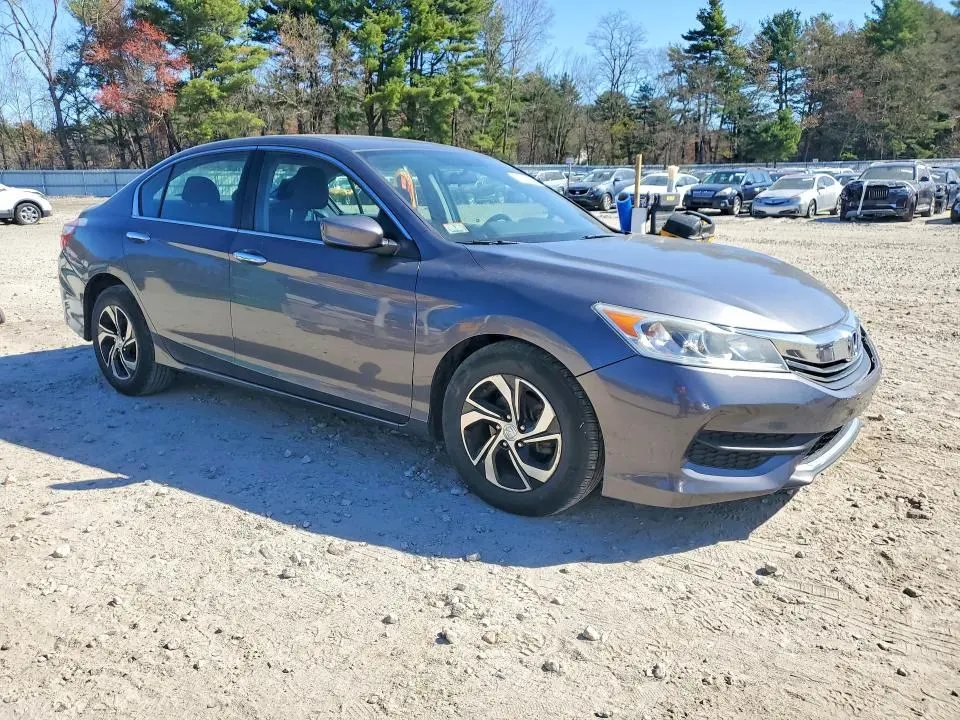 2017 HONDA ACCORD LX  