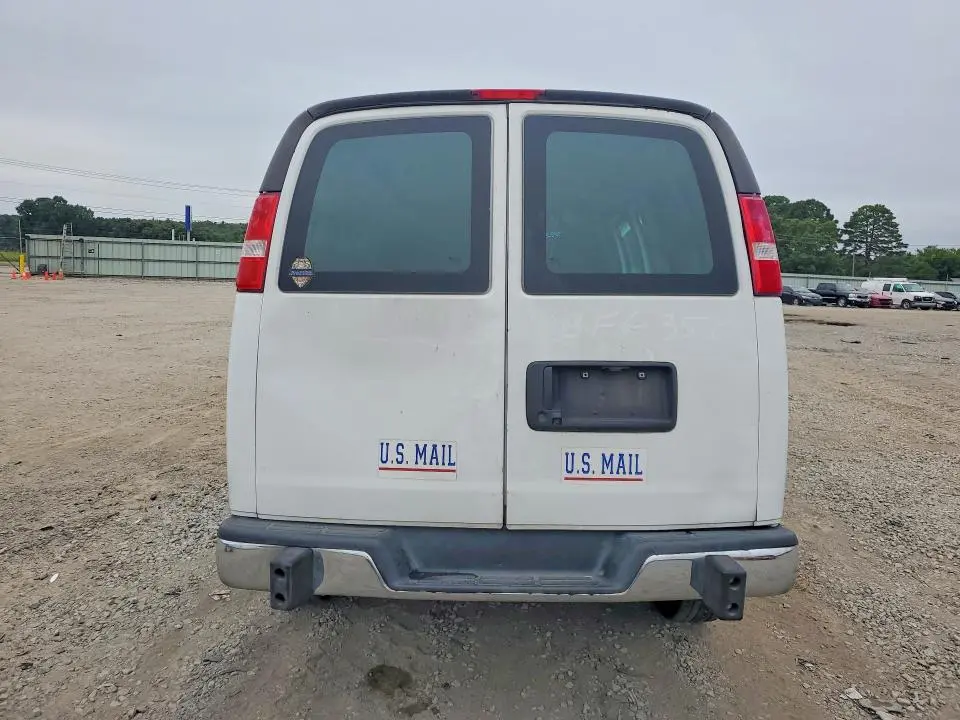 2020 GMC SAVANA G2500  