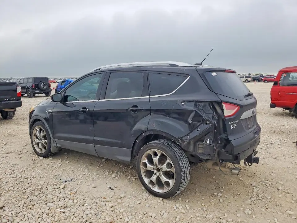 2016 FORD ESCAPE TITANIUM  