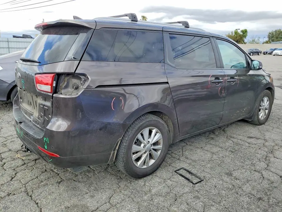 2016 KIA SEDONA LX  