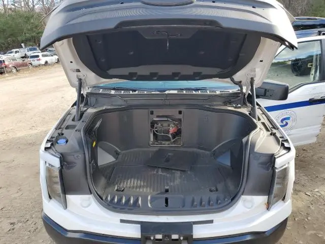 2022 FORD F150 LIGHTNING PRO  
