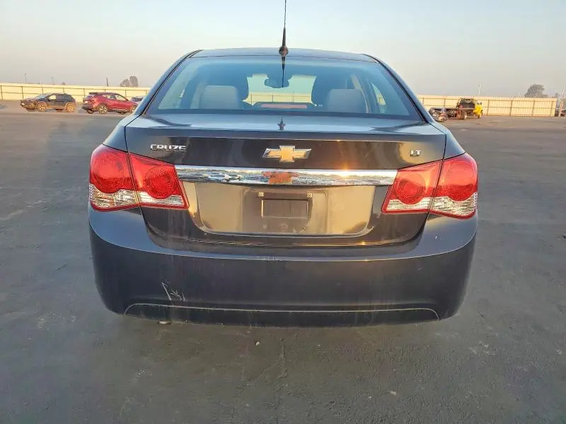 2012 CHEVROLET CRUZE LT  