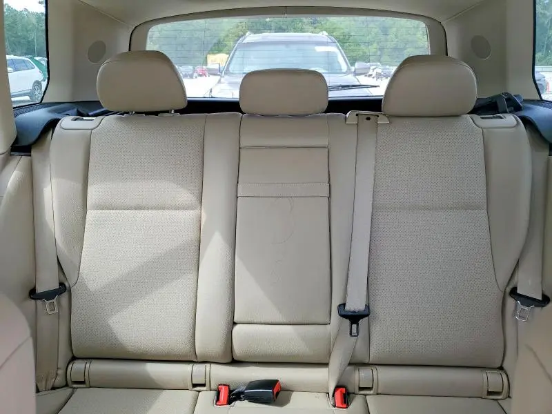 2011 MERCEDES-BENZ GLK 350  