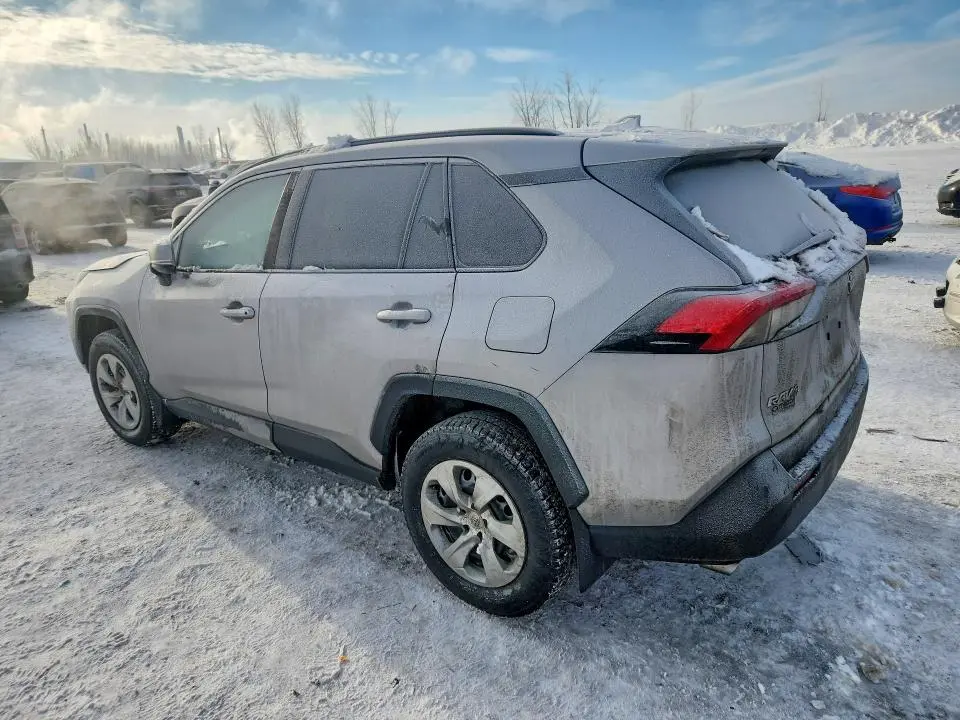 2021 TOYOTA RAV4 LE  