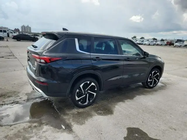 2023 MITSUBISHI OUTLANDER SE  