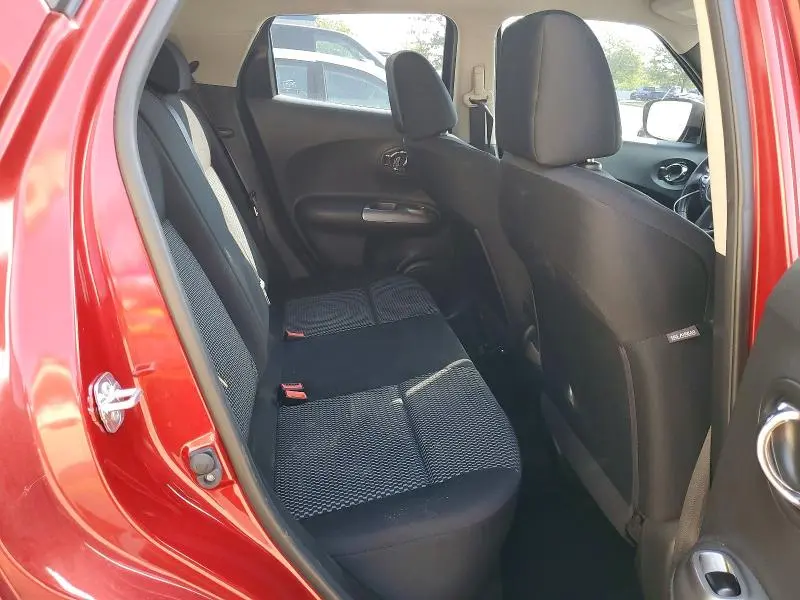 2016 NISSAN JUKE S  