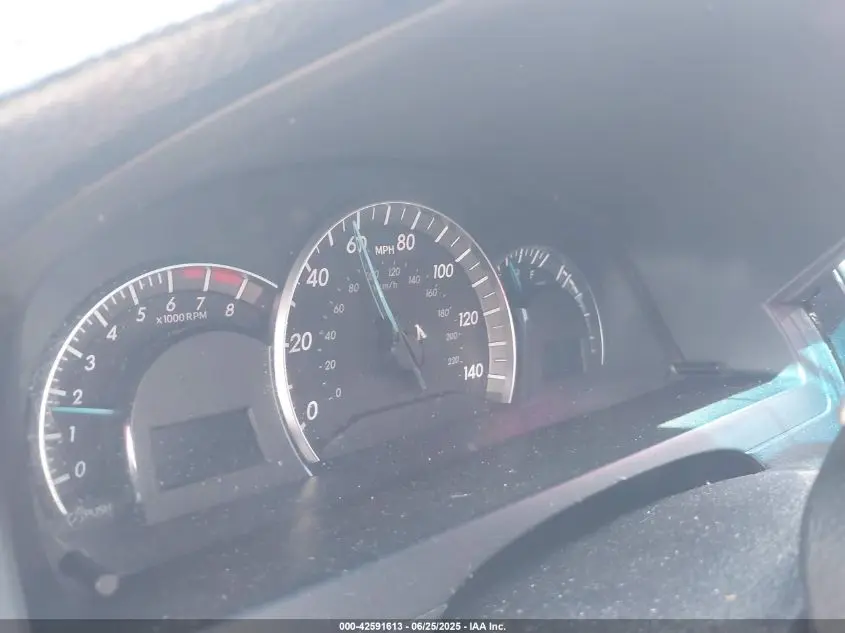 2013 TOYOTA CAMRY SE