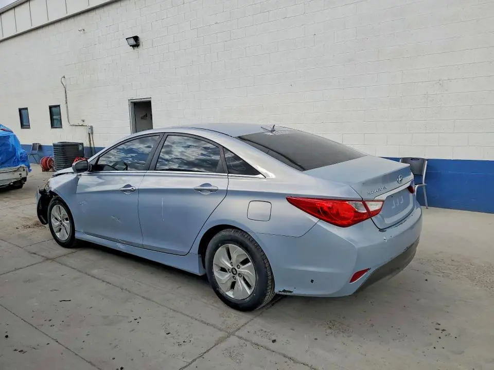 2014 HYUNDAI SONATA GLS  