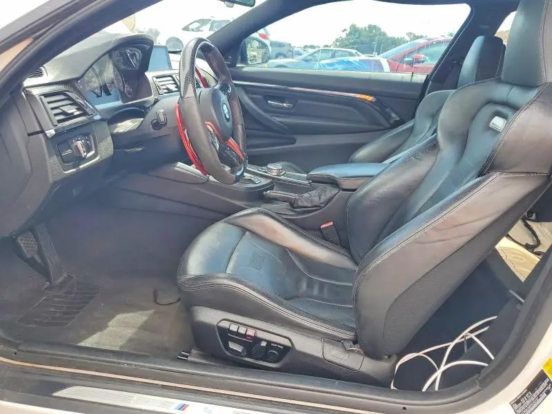 2015 BMW M4   