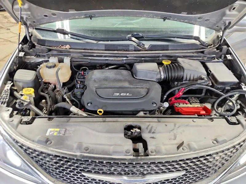2017 CHRYSLER PACIFICA TOURING L  