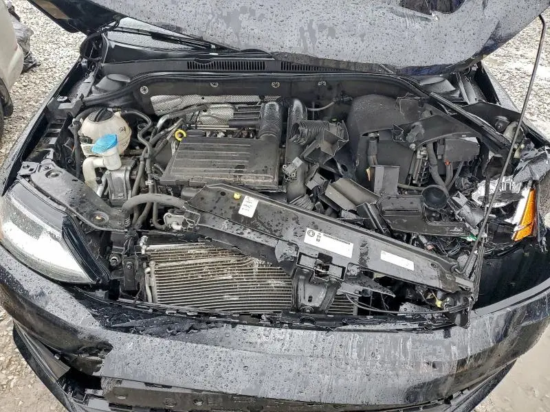 2017 VOLKSWAGEN JETTA SE  