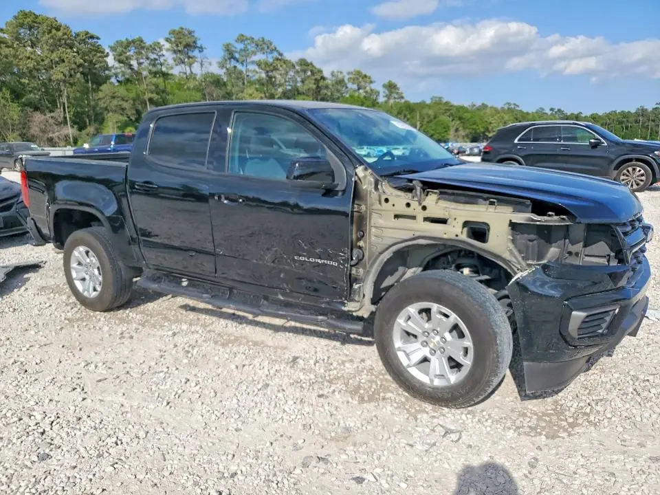 2022 CHEVROLET COLORADO LT  