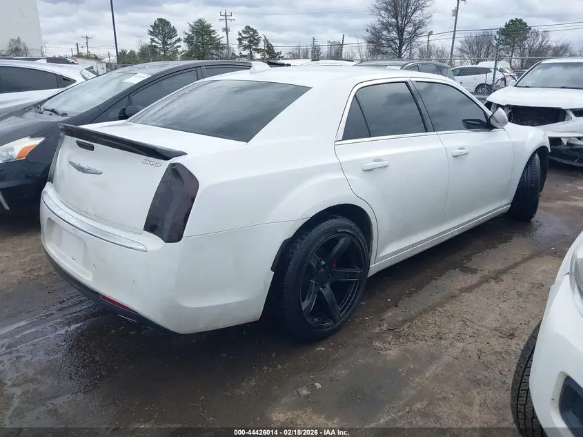 2015 CHRYSLER 300 LIMITED