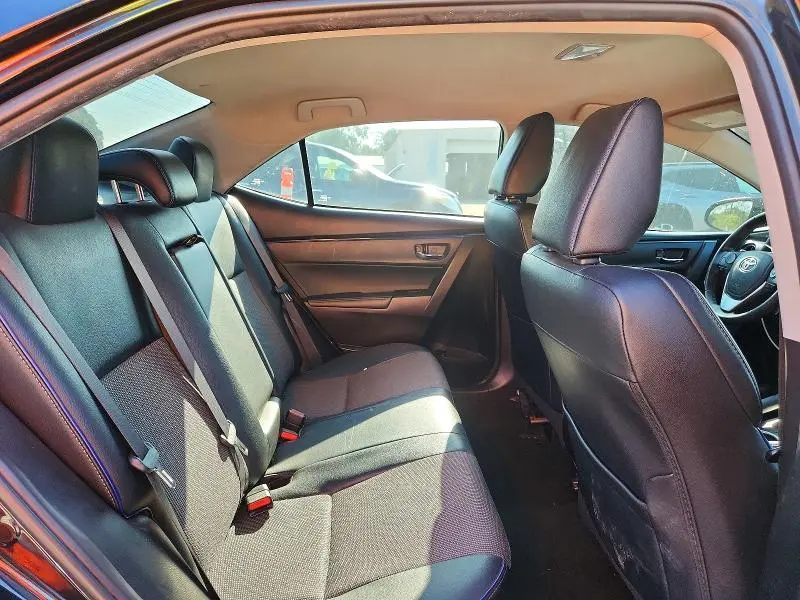 2018 TOYOTA COROLLA SE  