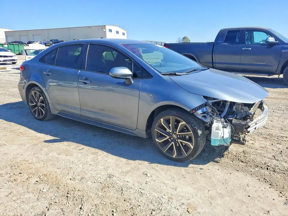 2022 TOYOTA COROLLA SE  