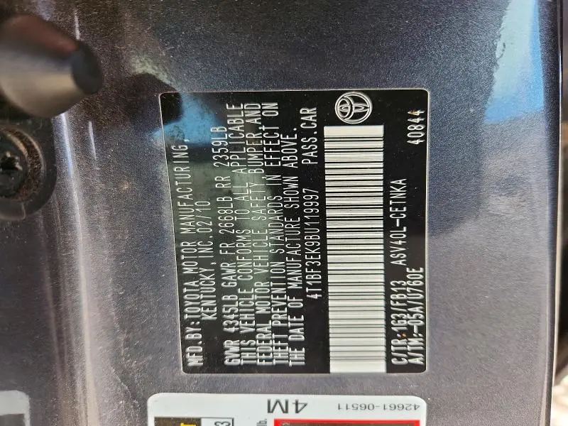 2011 TOYOTA CAMRY LE  