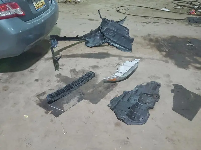 2011 TOYOTA CAMRY BASE  