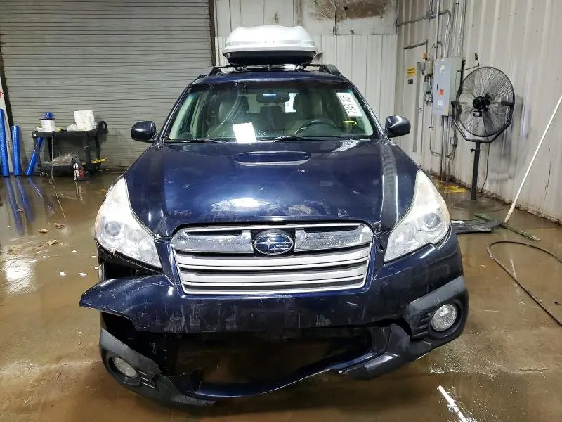 2013 SUBARU OUTBACK 3.6R LIMITED  