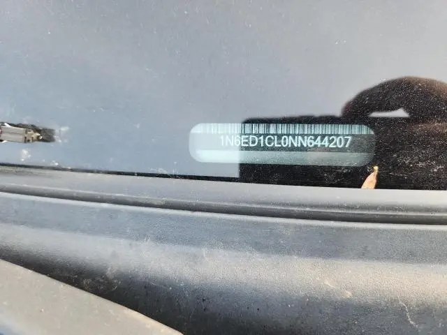 2022 NISSAN FRONTIER S  