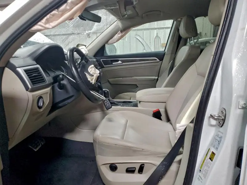 2018 VOLKSWAGEN ATLAS SE  